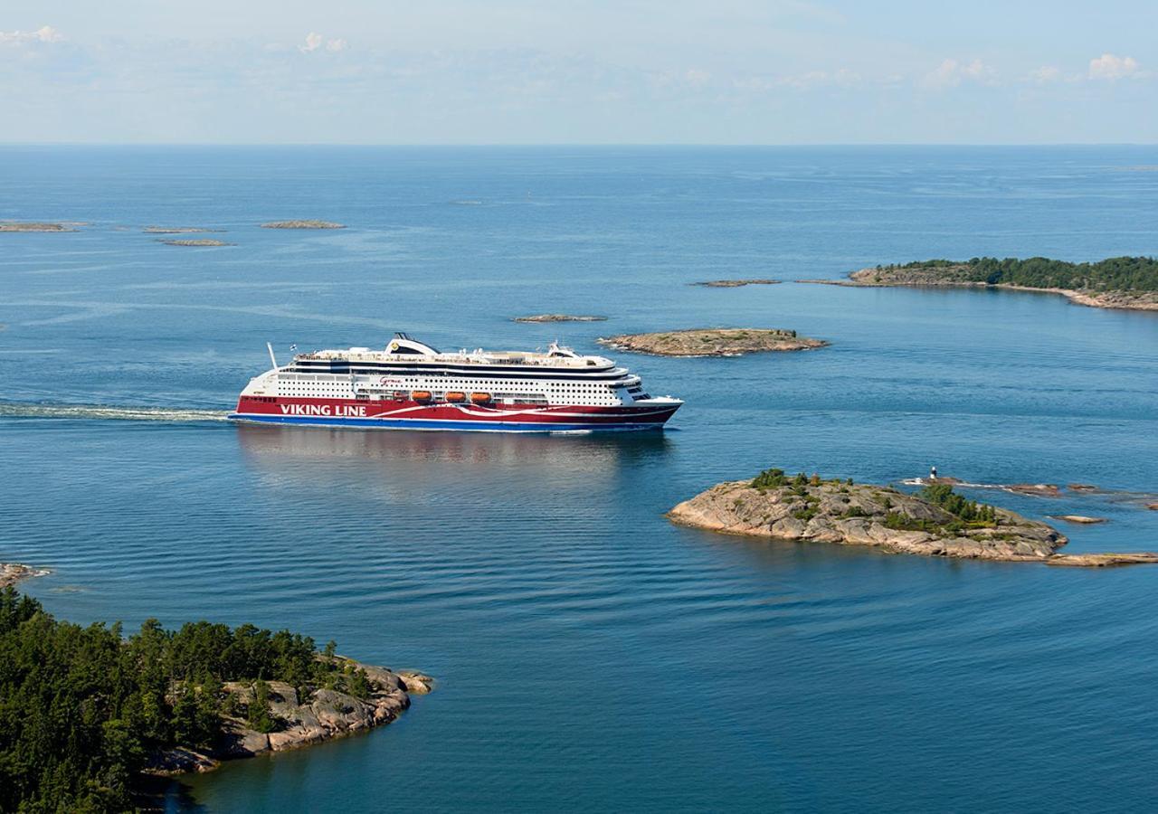 Viking Line ferry - Turku to Stockholm Hotell Exteriör bild