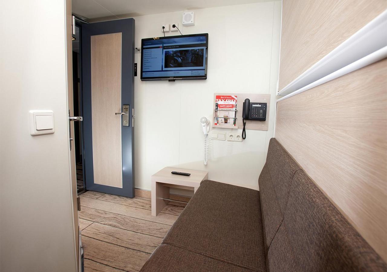 Viking Line ferry - Turku to Stockholm Hotell Rum bild